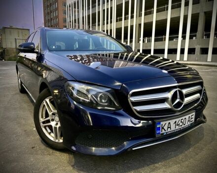 Синій Мерседес 220, об'ємом двигуна 2 л та пробігом 333 тис. км за 16990 $, фото 7 на Automoto.ua