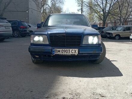 Мерседес 220 1994 в Николаеве на Automoto.ua Синий Мерседес 220, объемом двигателя 2.2 л и пробегом 300 тыс. км за 1400 $, фото 1 на Automoto.ua