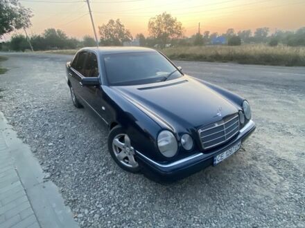 Мерседес 220 1998 в Черновцах на Automoto.ua Синий Мерседес 220, объемом двигателя 2.2 л и пробегом 370 тыс. км за 3900 $, фото 1 на Automoto.ua