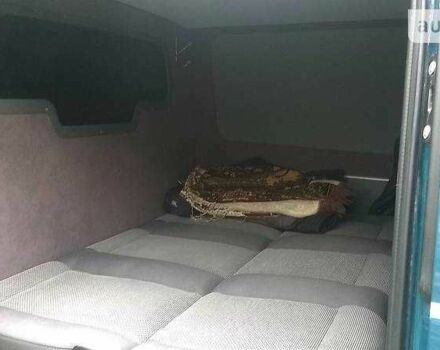 Зеленый Мерседес 220, объемом двигателя 2.2 л и пробегом 400 тыс. км за 11500 $, фото 1 на Automoto.ua