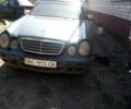 Зелений Мерседес 220, об'ємом двигуна 2.2 л та пробігом 2 тис. км за 1800 $, фото 1 на Automoto.ua