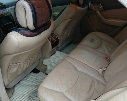 Зеленый Мерседес 220, объемом двигателя 3.5 л и пробегом 300 тыс. км за 6700 $, фото 5 на Automoto.ua