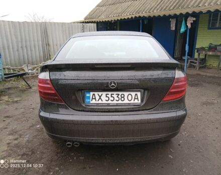 Черный Мерседес 230, объемом двигателя 2 л и пробегом 350 тыс. км за 5216 $, фото 1 на Automoto.ua