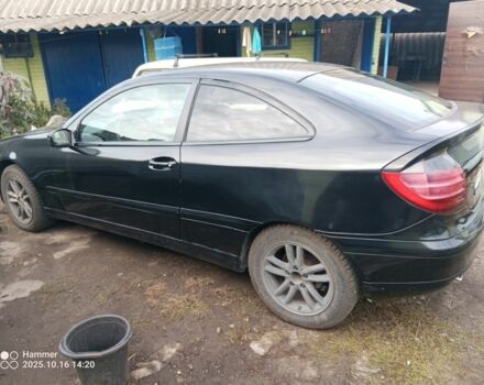 Черный Мерседес 230, объемом двигателя 2 л и пробегом 350 тыс. км за 5216 $, фото 10 на Automoto.ua