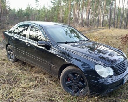 Черный Мерседес 230, объемом двигателя 1.8 л и пробегом 111 тыс. км за 4500 $, фото 3 на Automoto.ua