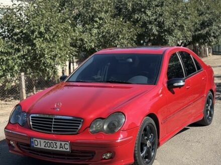 Червоний Мерседес 230, об'ємом двигуна 1.8 л та пробігом 317 тис. км за 6000 $, фото 1 на Automoto.ua