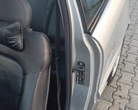 Серый Мерседес 230, объемом двигателя 2.3 л и пробегом 162 тыс. км за 4250 $, фото 9 на Automoto.ua