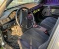 Сірий Мерседес 230, об'ємом двигуна 2.3 л та пробігом 3 тис. км за 900 $, фото 4 на Automoto.ua