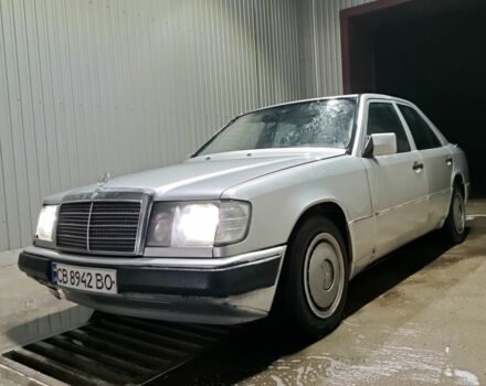 Серый Мерседес 230, объемом двигателя 2.3 л и пробегом 339 тыс. км за 2000 $, фото 2 на Automoto.ua