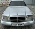 Сірий Мерседес 230, об'ємом двигуна 2.3 л та пробігом 366 тис. км за 909 $, фото 3 на Automoto.ua