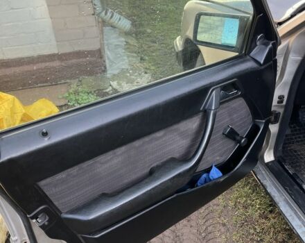 Серый Мерседес 230, объемом двигателя 2.3 л и пробегом 570 тыс. км за 1887 $, фото 5 на Automoto.ua