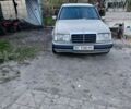 Сірий Мерседес 230, об'ємом двигуна 2.3 л та пробігом 250 тис. км за 1301 $, фото 1 на Automoto.ua