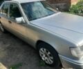Серый Мерседес 230, объемом двигателя 2.3 л и пробегом 200 тыс. км за 2800 $, фото 1 на Automoto.ua