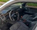 Серый Мерседес 230, объемом двигателя 2.3 л и пробегом 500 тыс. км за 2150 $, фото 13 на Automoto.ua