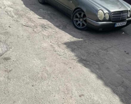 Сірий Мерседес 230, об'ємом двигуна 2.3 л та пробігом 270 тис. км за 3500 $, фото 6 на Automoto.ua