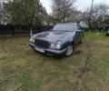 Сірий Мерседес 230, об'ємом двигуна 2.3 л та пробігом 420 тис. км за 1750 $, фото 6 на Automoto.ua