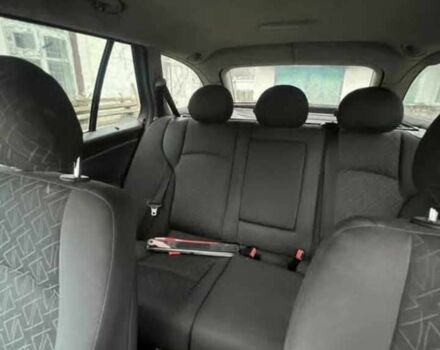 Сірий Мерседес 230, об'ємом двигуна 2.4 л та пробігом 300 тис. км за 1800 $, фото 2 на Automoto.ua