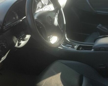 Серый Мерседес 230, объемом двигателя 2.7 л и пробегом 360 тыс. км за 6600 $, фото 7 на Automoto.ua