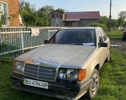 Сірий Мерседес 230, об'ємом двигуна 2.3 л та пробігом 3 тис. км за 900 $, фото 1 на Automoto.ua