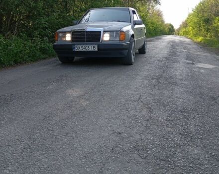 Сірий Мерседес 230, об'ємом двигуна 2.3 л та пробігом 280 тис. км за 2700 $, фото 1 на Automoto.ua
