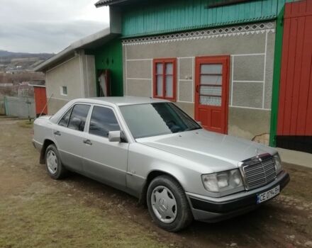 Сірий Мерседес 230, об'ємом двигуна 2.3 л та пробігом 280 тис. км за 3500 $, фото 1 на Automoto.ua