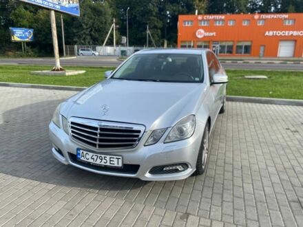 Мерседес 230 2009 у Луцьку на Automoto.ua Сірий Мерседес 230, об'ємом двигуна 2.1 л та пробігом 420 тис. км за 9800 $, фото 1 на Automoto.ua