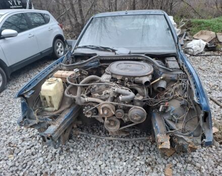 Синий Мерседес 230, объемом двигателя 2.3 л и пробегом 400 тыс. км за 591 $, фото 5 на Automoto.ua