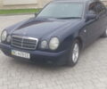 Синій Мерседес 230, об'ємом двигуна 2.3 л та пробігом 350 тис. км за 4600 $, фото 1 на Automoto.ua