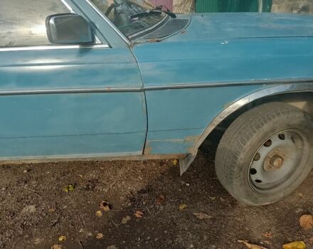 Синій Мерседес 230, об'ємом двигуна 2 л та пробігом 1 тис. км за 700 $, фото 3 на Automoto.ua