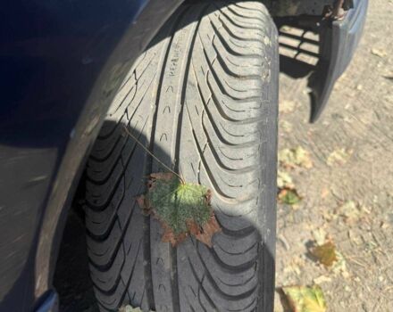 Синій Мерседес 230, об'ємом двигуна 2 л та пробігом 329 тис. км за 2500 $, фото 5 на Automoto.ua