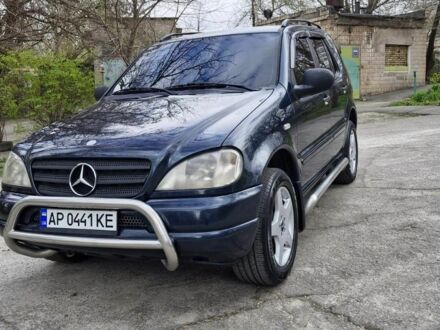 Синій Мерседес 230, об'ємом двигуна 2.3 л та пробігом 347 тис. км за 5200 $, фото 1 на Automoto.ua