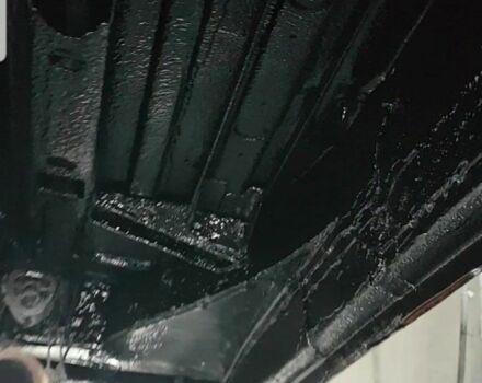 Зеленый Мерседес 230, объемом двигателя 2.3 л и пробегом 380 тыс. км за 4300 $, фото 5 на Automoto.ua