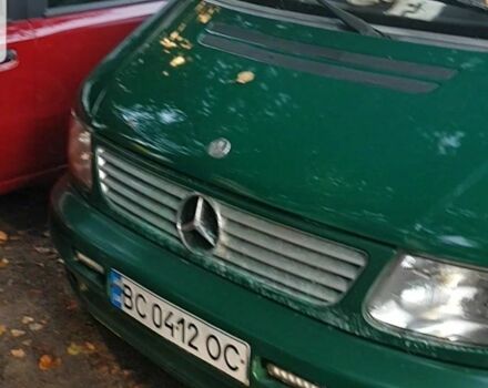 Зеленый Мерседес 230, объемом двигателя 2.3 л и пробегом 380 тыс. км за 4300 $, фото 6 на Automoto.ua