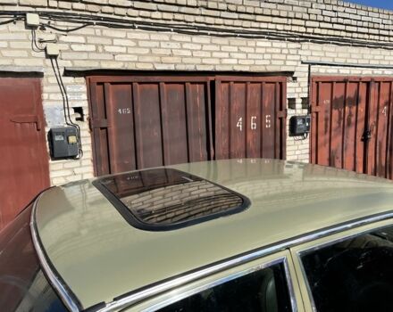 Зелений Мерседес 230, об'ємом двигуна 2.3 л та пробігом 340 тис. км за 550 $, фото 8 на Automoto.ua