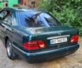 Зелений Мерседес 230, об'ємом двигуна 2.3 л та пробігом 500 тис. км за 2200 $, фото 3 на Automoto.ua