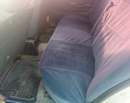 Белый Мерседес 240, объемом двигателя 2 л и пробегом 2 тыс. км за 650 $, фото 7 на Automoto.ua