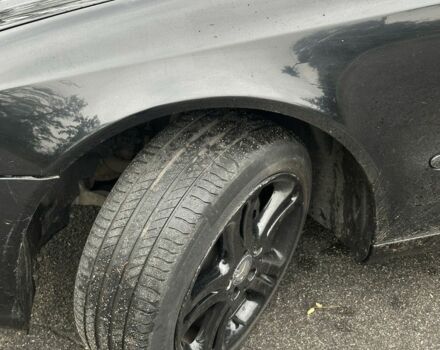 Чорний Мерседес 240, об'ємом двигуна 2.6 л та пробігом 306 тис. км за 5500 $, фото 6 на Automoto.ua