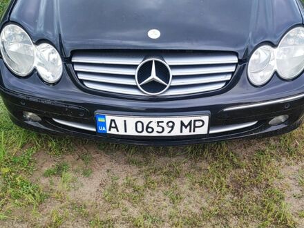 Черный Мерседес 240, объемом двигателя 2.6 л и пробегом 252 тыс. км за 6200 $, фото 1 на Automoto.ua