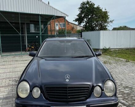 Фіолетовий Мерседес 240, об'ємом двигуна 2.7 л та пробігом 370 тис. км за 3000 $, фото 7 на Automoto.ua