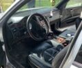 Серый Мерседес 240, объемом двигателя 2.4 л и пробегом 354 тыс. км за 3257 $, фото 5 на Automoto.ua