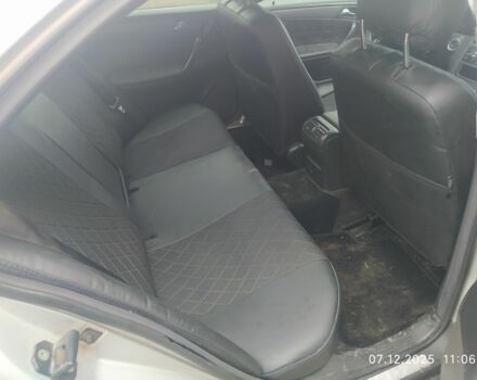 Серый Мерседес 240, объемом двигателя 2.6 л и пробегом 450 тыс. км за 1700 $, фото 5 на Automoto.ua