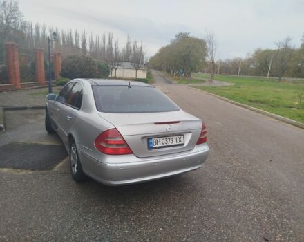 Серый Мерседес 240, объемом двигателя 2.6 л и пробегом 340 тыс. км за 5500 $, фото 8 на Automoto.ua