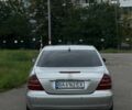 Серый Мерседес 240, объемом двигателя 2.8 л и пробегом 380 тыс. км за 4600 $, фото 3 на Automoto.ua