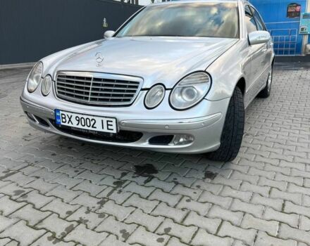 Сірий Мерседес 240, об'ємом двигуна 2.8 л та пробігом 316 тис. км за 5400 $, фото 1 на Automoto.ua