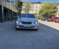 Серый Мерседес 240, объемом двигателя 2.6 л и пробегом 270 тыс. км за 4086 $, фото 1 на Automoto.ua