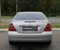 Сірий Мерседес 240, об'ємом двигуна 2.6 л та пробігом 180 тис. км за 7700 $, фото 4 на Automoto.ua