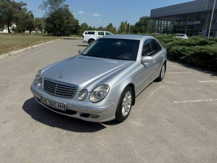 Мерседес 240 2002 в Днепре (Днепропетровске) на Automoto.ua Серый Мерседес 240, объемом двигателя 2.6 л и пробегом 288 тыс. км за 6250 $, фото 1 на Automoto.ua