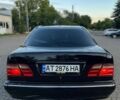 Синий Мерседес 240, объемом двигателя 2.4 л и пробегом 310 тыс. км за 2599 $, фото 4 на Automoto.ua