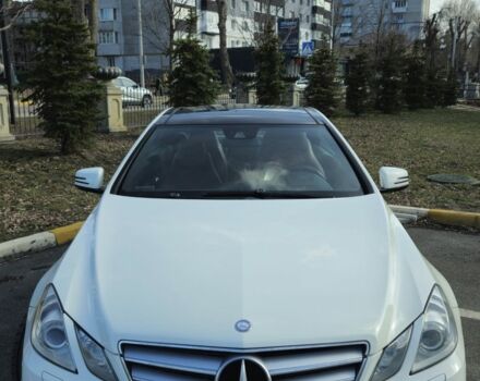 Белый Мерседес 250, объемом двигателя 1.8 л и пробегом 169 тыс. км за 12200 $, фото 12 на Automoto.ua