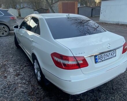 Білий Мерседес 250, об'ємом двигуна 1.8 л та пробігом 250 тис. км за 12700 $, фото 1 на Automoto.ua